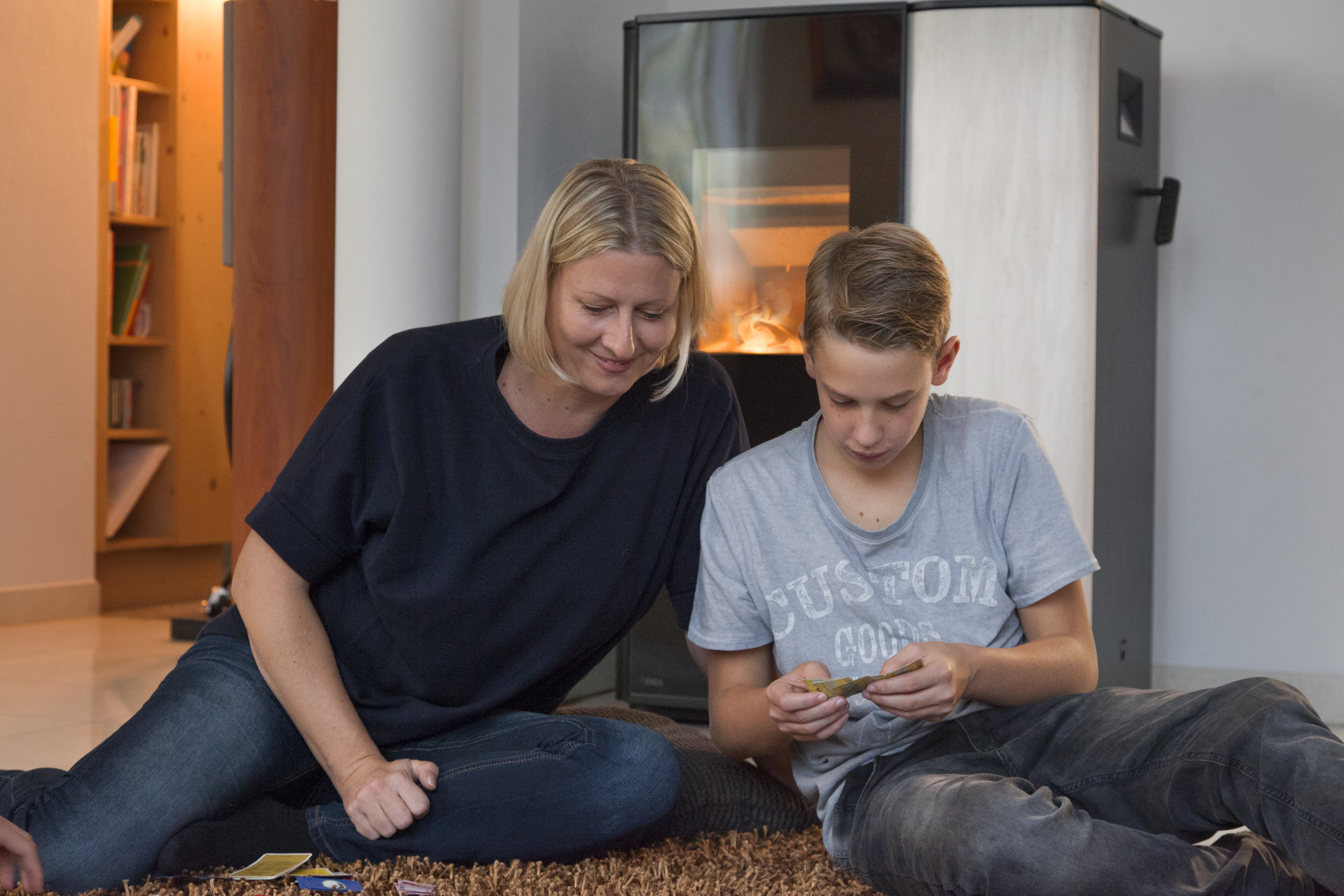 proPellets Pelletkaminofen Mutter Sohn Spielkarte